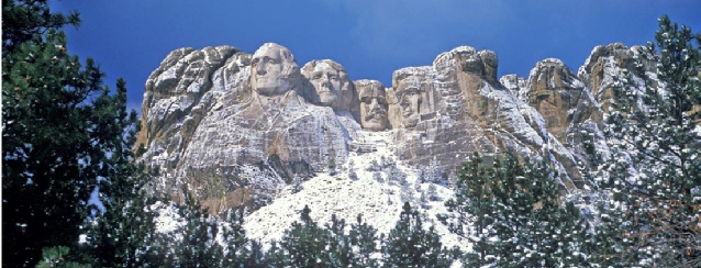 South Dakota - Mount Rushmore in Winter - See America - Visit USA Travel Guide